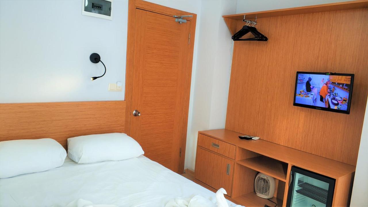 Hostel Bucoleon *